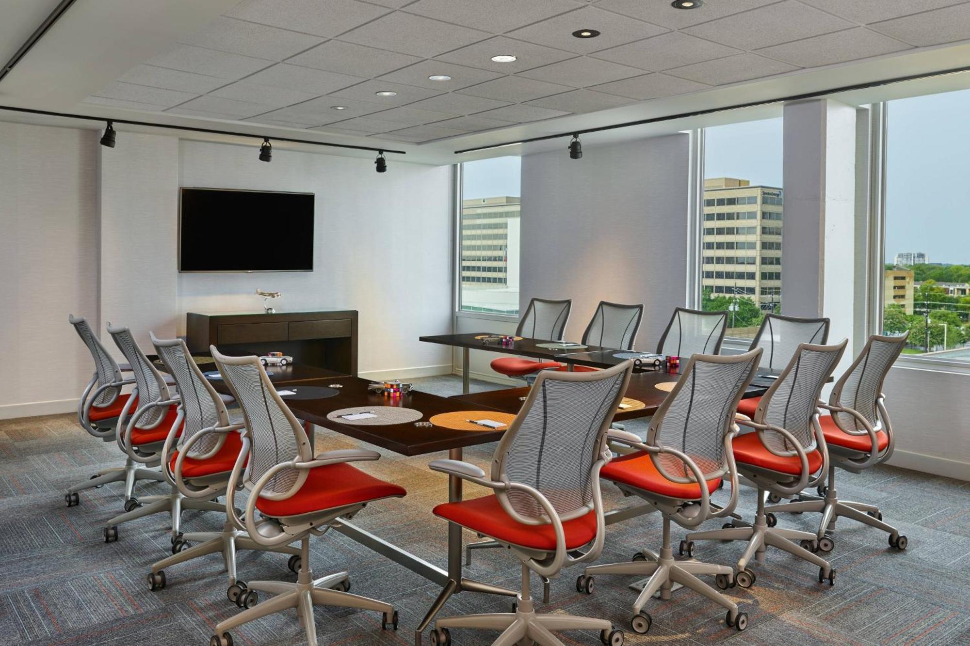 Aloft Houston By The Galleria Экстерьер фото